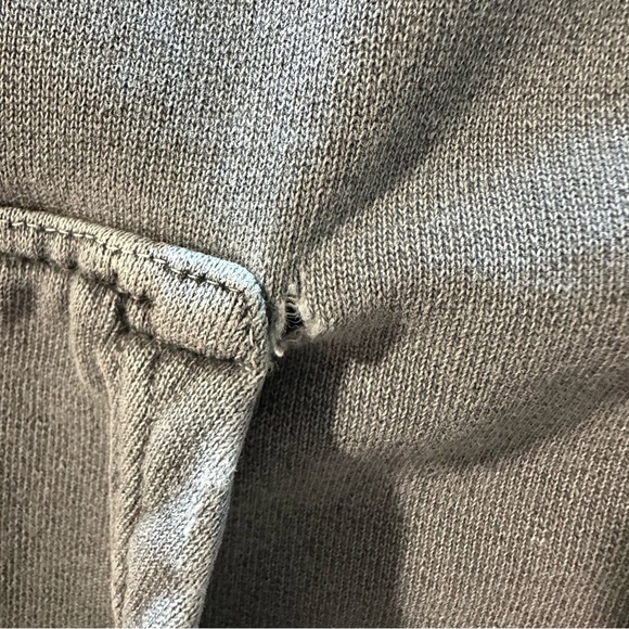 TALENTLESS Gray Sweatshirt Hoodie Casual Style - Picture 5 of 7